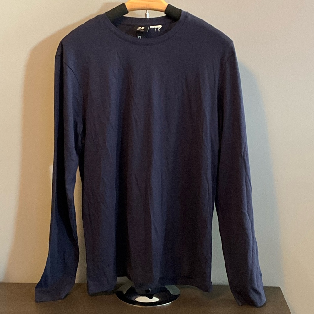 H&M Long Sleeve Tee - Tags have been cut out